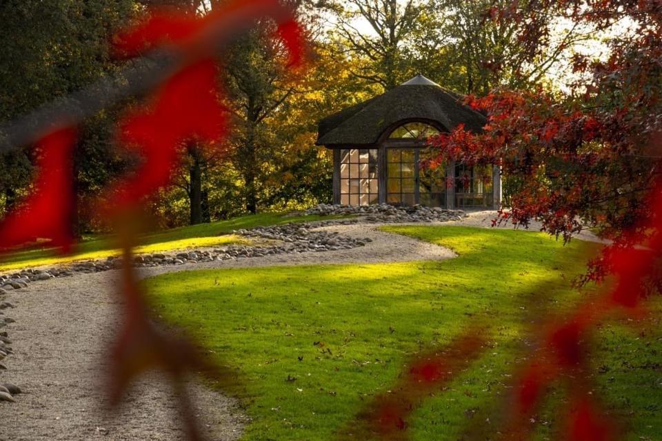 Landhuis Hotel De Hilkensberg Broekhuizen  Bagian luar foto